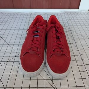 Puma Trapstar men's red suede sneaker size 9.5